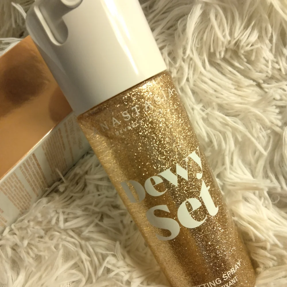 🆕️ABH Dewy Set Spray